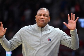 关于洛杉矶湖人加时末段调整名单，志在CBA季后赛名次提升，气氛紧张，医务组通报恢复的信息-九游体育下载